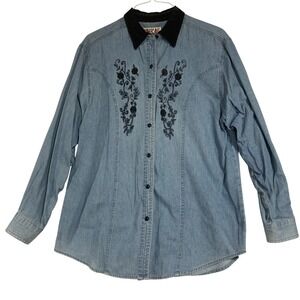 Vintage 90s Denim Shirt Womens Medium Embroidered Western‎ Long Sleeve Faded